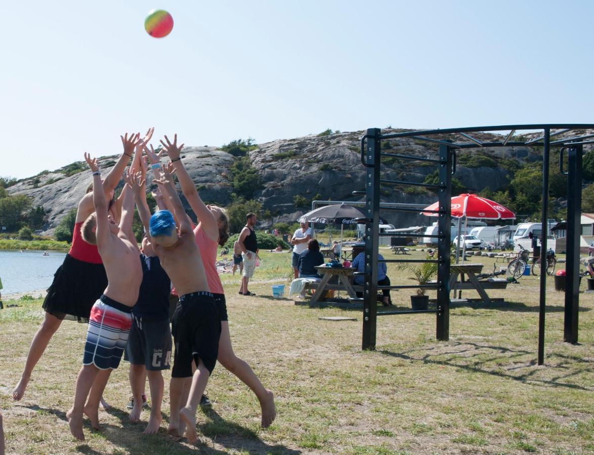 Saltviks Stugby & Camping Grebbestad Exterior foto